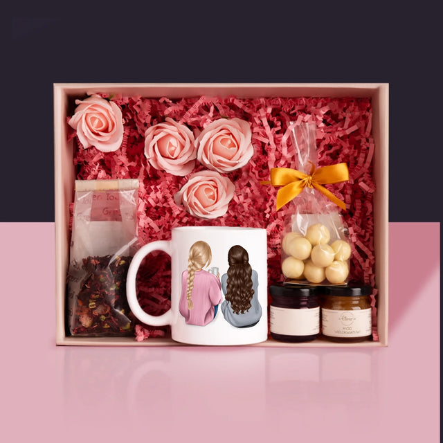 Kreator Postaci: Przyjaciółki - Zestaw prezentowy z kubkiem, herbatą i słodkościami