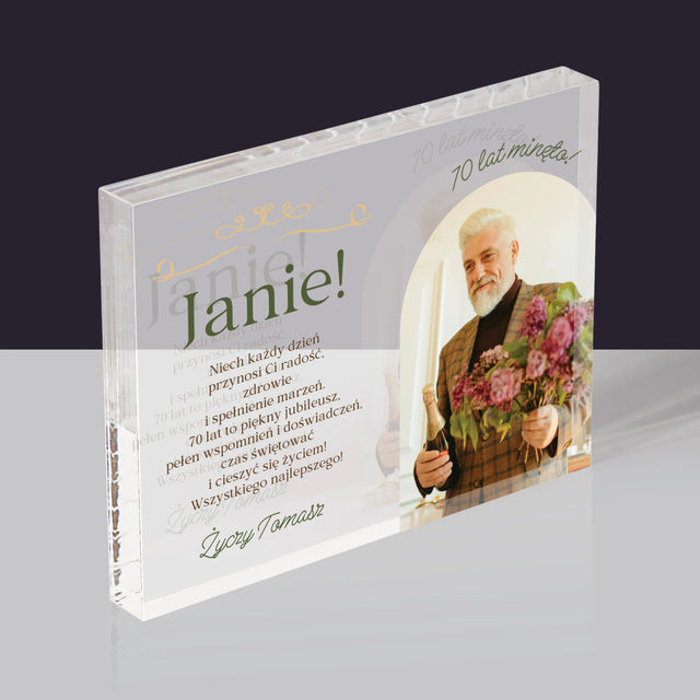 Zdjęcie I Podpis: 70 Lat Minęło - Blok Akrylowy z Nadrukiem