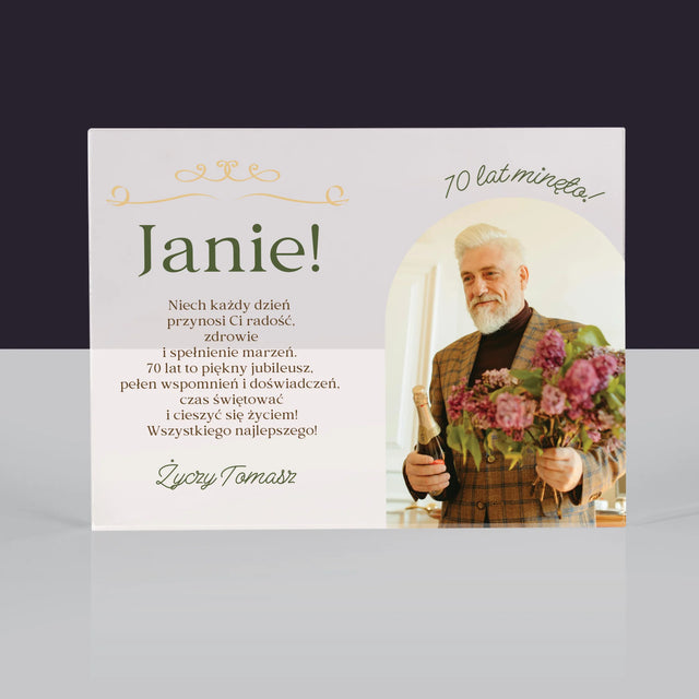 Zdjęcie I Podpis: 70 Lat Minęło - Blok Akrylowy z Nadrukiem