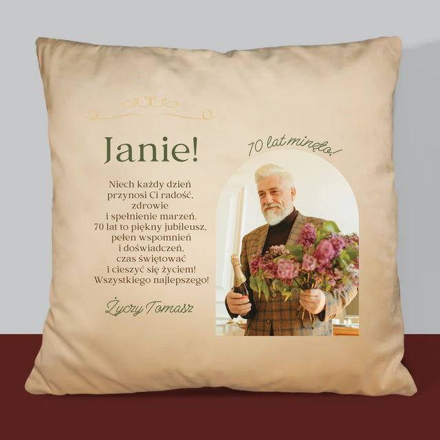 Zdjęcie I Podpis: 70 Lat Minęło - Poduszka z Nadrukiem