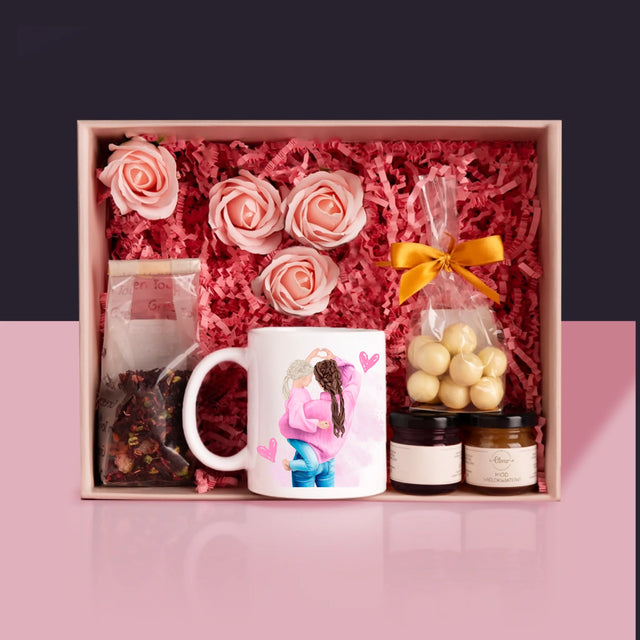 Kreator Postaci: Najlepsza Mamusia Na Świecie - Zestaw prezentowy z kubkiem, herbatą i słodkościami