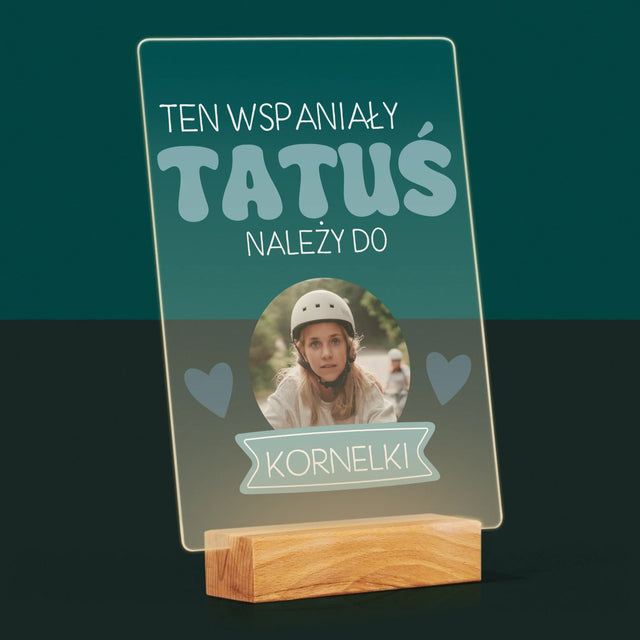 Zdjęcie I Podpis: Tatuś Należy Do - Wydruk Na Szkle Akrylowym