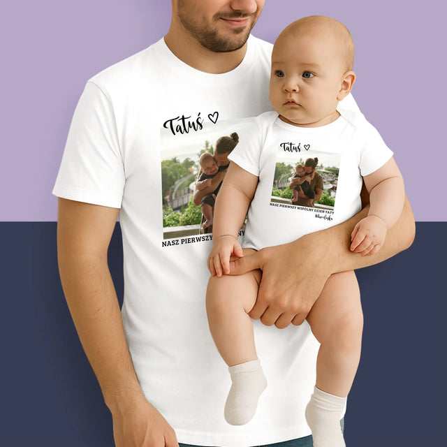 Zdjęcie i Podpis: Pierwszy Dzień Tatusia - Zestaw Koszulka Męska i Body Niemowlęce