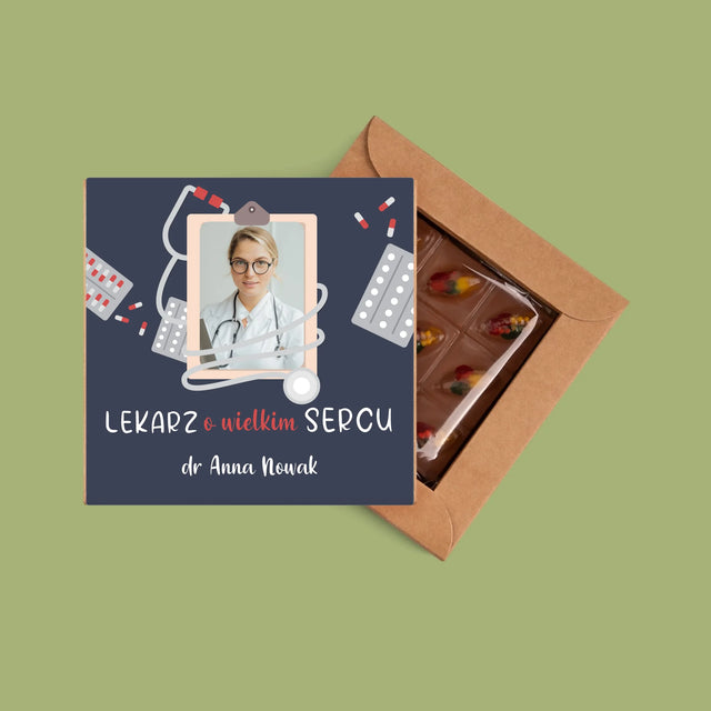Zdjęcie I Podpis: Lekarz O Wielkim Sercu - Dubajska Czekolada
