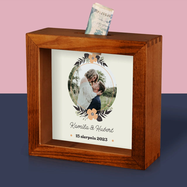 Zdjęcie I Podpis: Zakochani - Drewniana Skarbonka