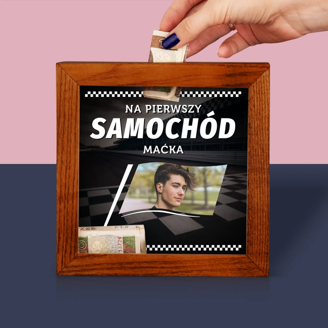 Zdjęcie I Podpis: Na Pierwszy Samochód - Drewniana Skarbonka