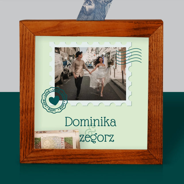 Zdjęcie I Podpis: Ślubna Pocztówka - Drewniana Skarbonka