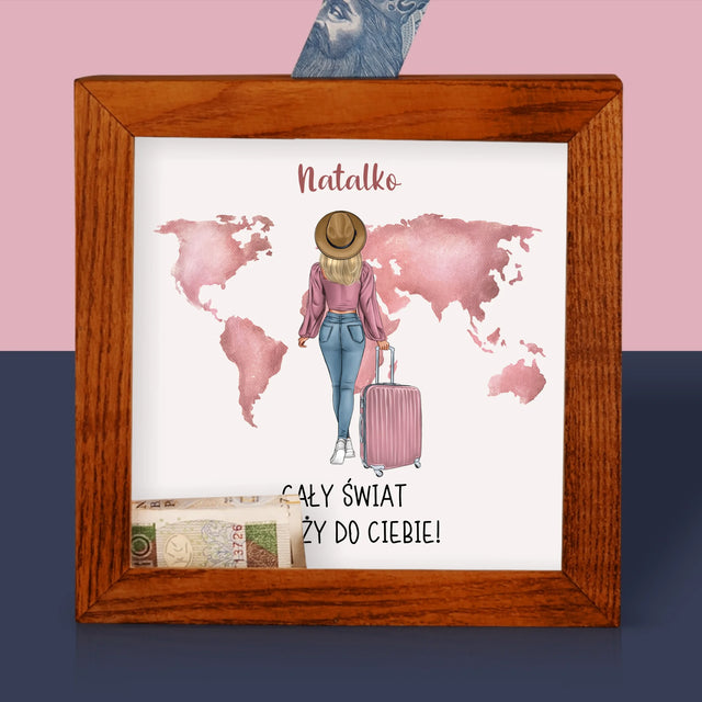 Kreator Postaci: Podróżniczka - Drewniana Skarbonka