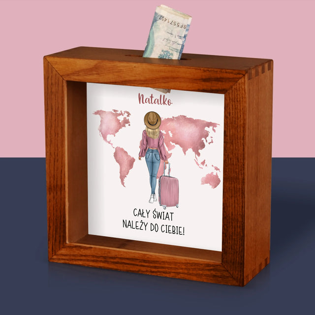 Kreator Postaci: Podróżniczka - Drewniana Skarbonka