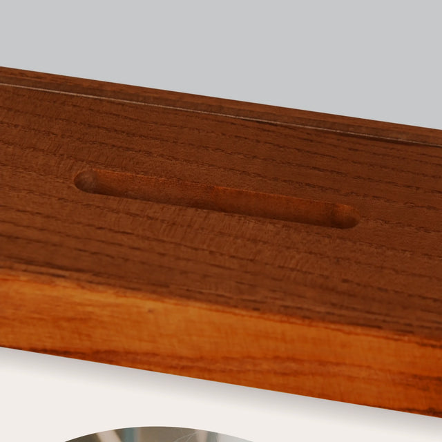 Zdjęcie I Podpis: Mistrzyni Planowania - Drewniana Skarbonka