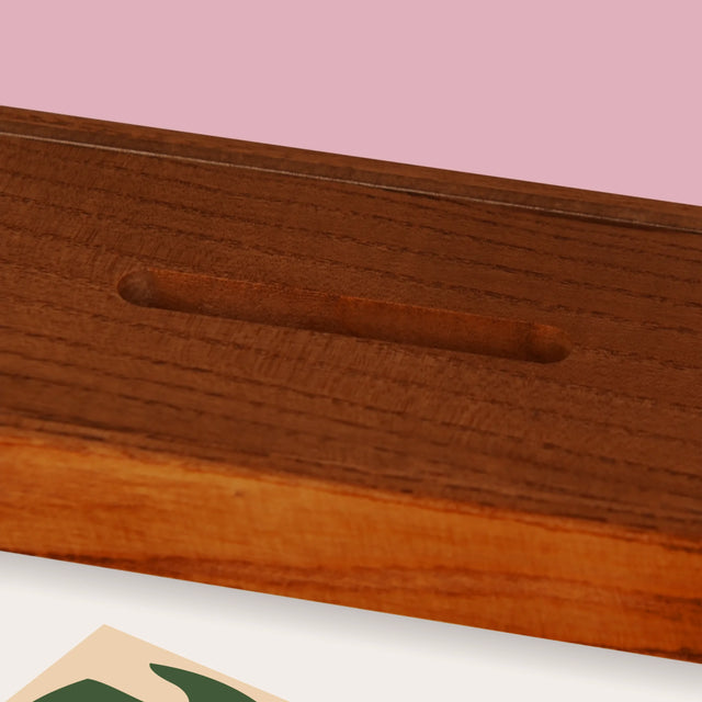 Zdjęcie I Podpis: Rośliniara - Drewniana Skarbonka