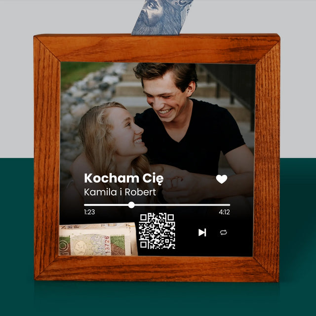 Zdjęcie I Podpis: Wasza Piosenka Kod Qr - Drewniana Skarbonka