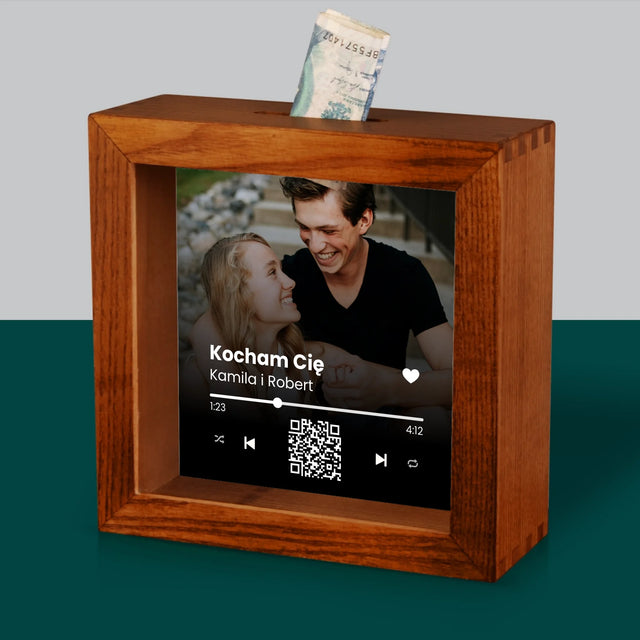 Zdjęcie I Podpis: Wasza Piosenka Kod Qr - Drewniana Skarbonka