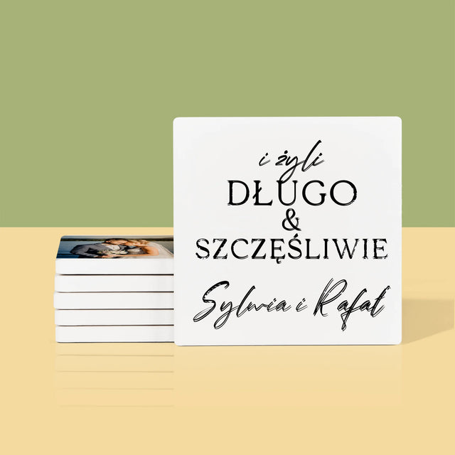 Zdjęcie i Podpis: Żyli Długo i Szczęśliwie - Podkładki Pod Kubki