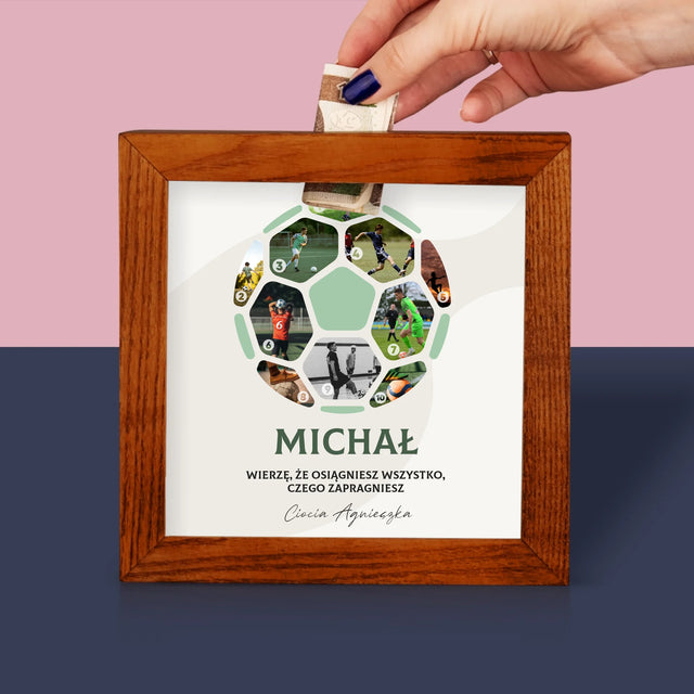 Fotokolaż: Piłka Nożna Kolaż Ze Zdjęć - Drewniana Skarbonka