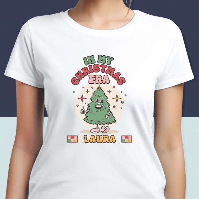 Imię I Podpis: In My Christmas Era - Koszulka Damska z Nadrukiem