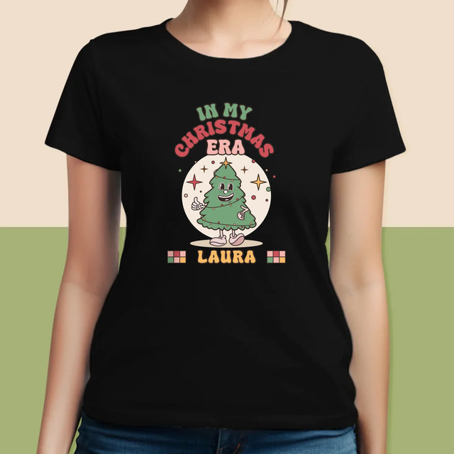 Imię I Podpis: In My Christmas Era - Koszulka Damska z Nadrukiem