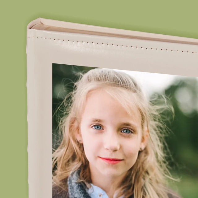 Zdjęcie i Podpis: Życzenia z Okazji Pierwszej Komunii Świętej - Album Na Zdjęcia