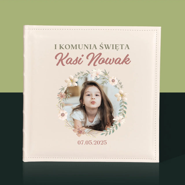 Zdjęcie i Podpis: Pierwsza Komunia Kwiaty - Album Na Zdjęcia