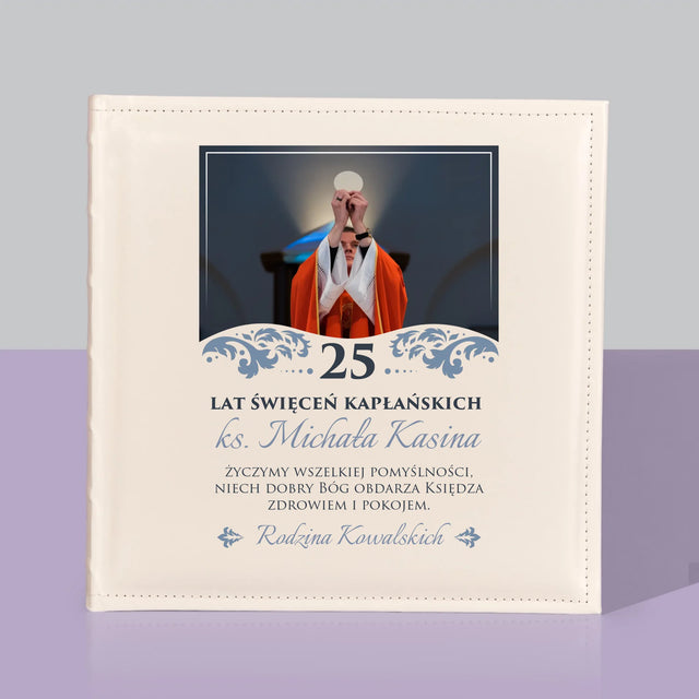 Zdjęcie i Podpis: Jubileusz Święceń Kapłańskich - Album Na Zdjęcia