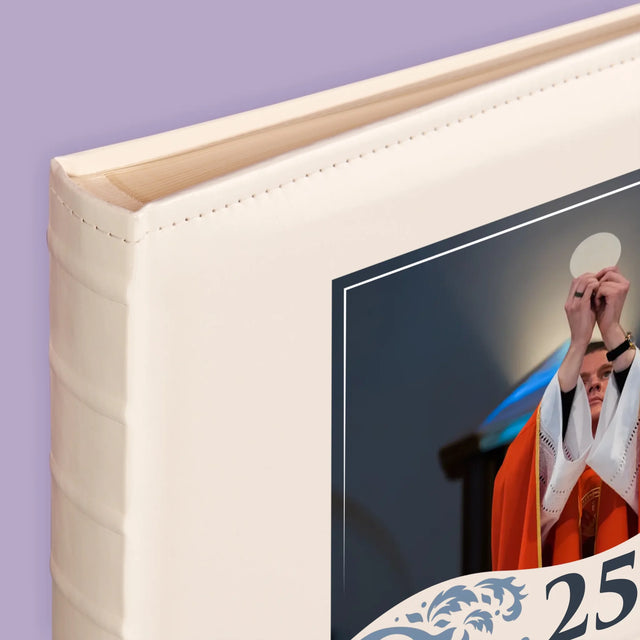 Zdjęcie i Podpis: Jubileusz Święceń Kapłańskich - Album Na Zdjęcia