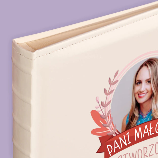 Zdjęcie i Podpis: Stworzona Do Nauczania - Album Na Zdjęcia