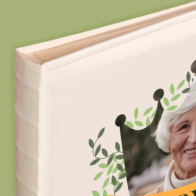 Zdjęcie i Podpis: Królowa Babcia - Album Na Zdjęcia