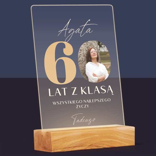 Zdjęcie i Podpis: 60 Lat z Klasą - Wydruk Na Szkle Akrylowym