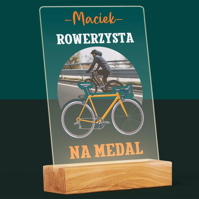 Zdjęcie I Podpis: Rowerzysta Na Medal - Wydruk Na Szkle Akrylowym