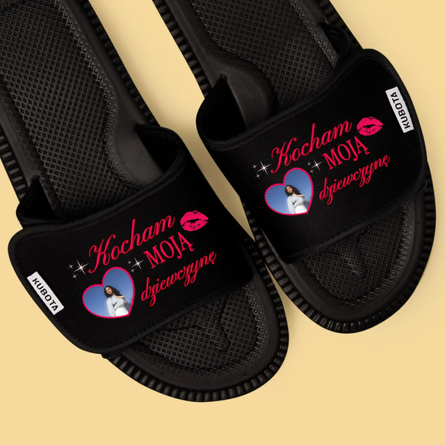 Fotokolaż: Kocham Moją Dziewczynę - Klapki Kubota