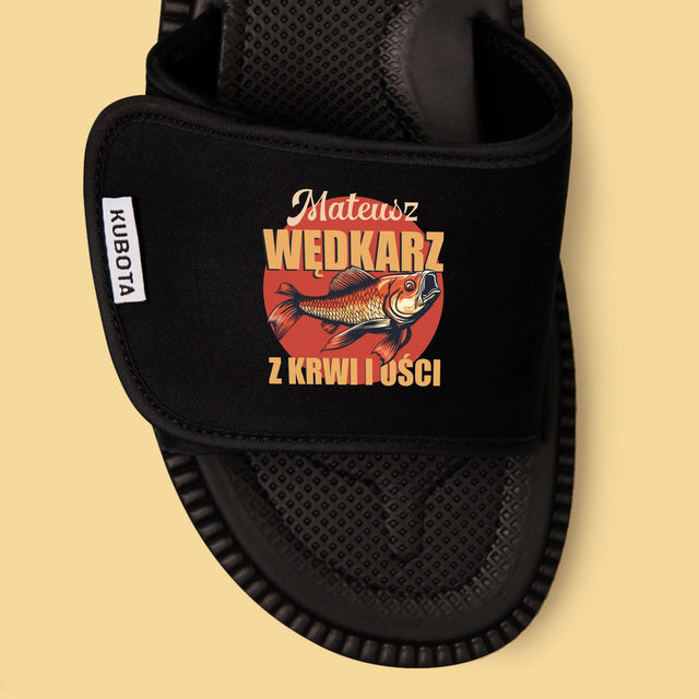 Imię i Podpis: Wędkarz z Krwi i Ości - Klapki Kubota
