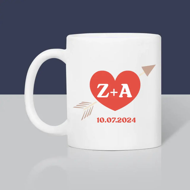 Monogram: Inicjały Serca Ze Strzałą - Kubek z Nadrukiem