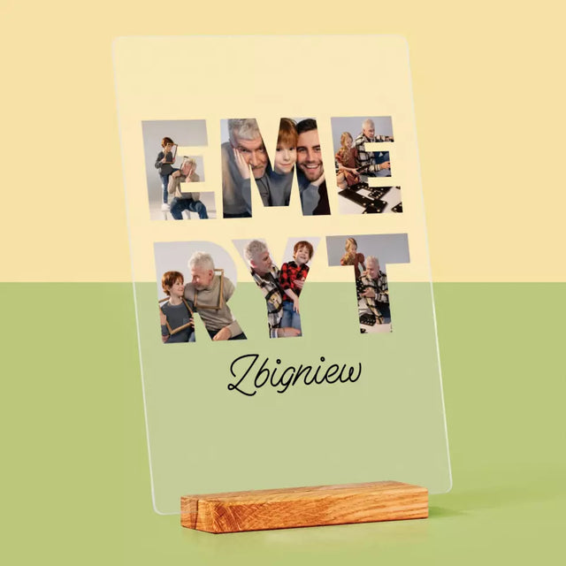 Słowo Ze Zdjęć: Emeryt - Wydruk Na Szkle Akrylowym