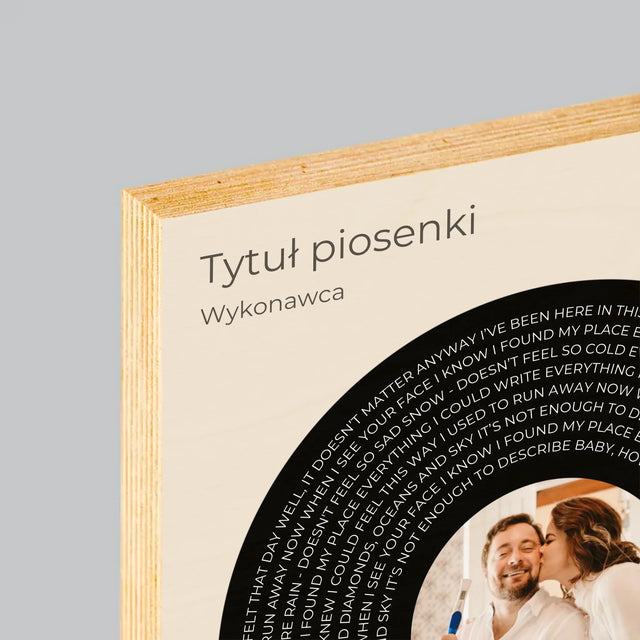 Zdjęcie i Podpis: Tekst Piosenki z Twoim Zdjęciem - Wydruk Na Drewnie