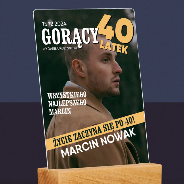 Okładka Magazynu: Gorący 40-Latek - Wydruk Na Szkle Akrylowym