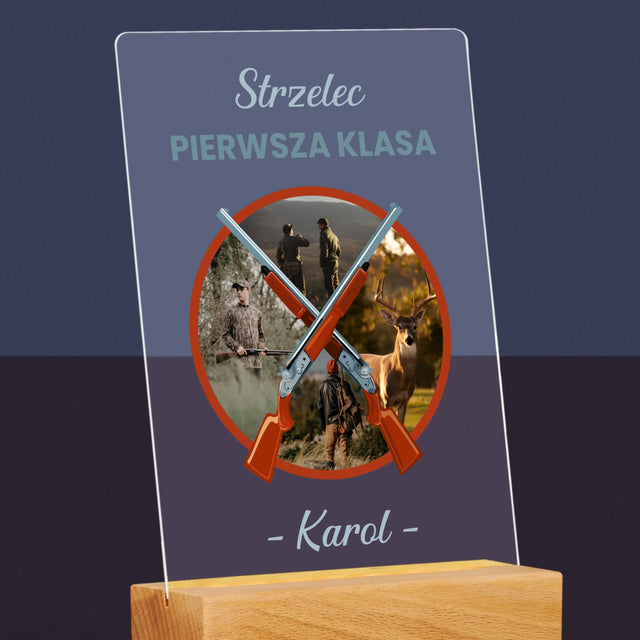 Fotokolaż: Strzelec Pierwsza Klasa - Wydruk Na Szkle Akrylowym