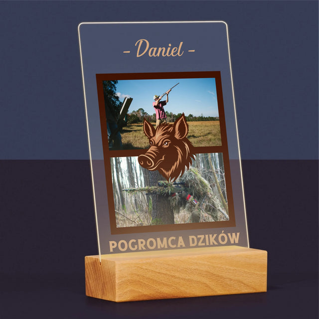 Fotokolaż: Pogromca Dzików - Wydruk Na Szkle Akrylowym