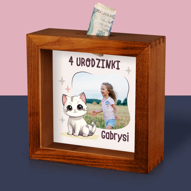 Zdjęcie I Podpis: Urodzinki - Drewniana Skarbonka