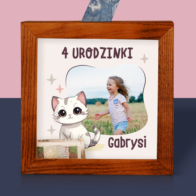 Zdjęcie I Podpis: Urodzinki - Drewniana Skarbonka