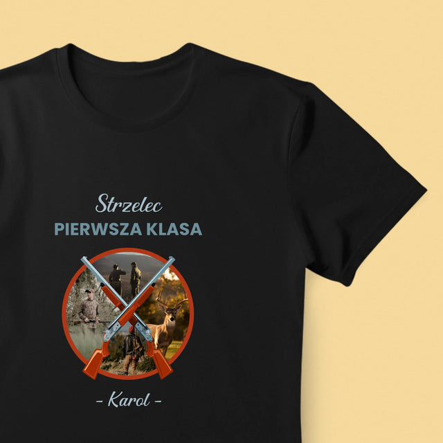 Fotokolaż: Strzelec Pierwsza Klasa - Koszulka Męska z Nadrukiem