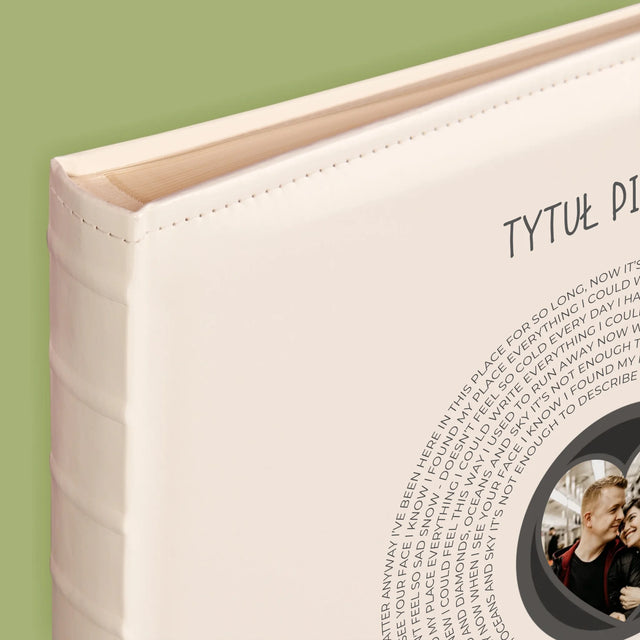 Zdjęcie i Podpis: Nasza Piosenka z Tekstem - Album Na Zdjęcia