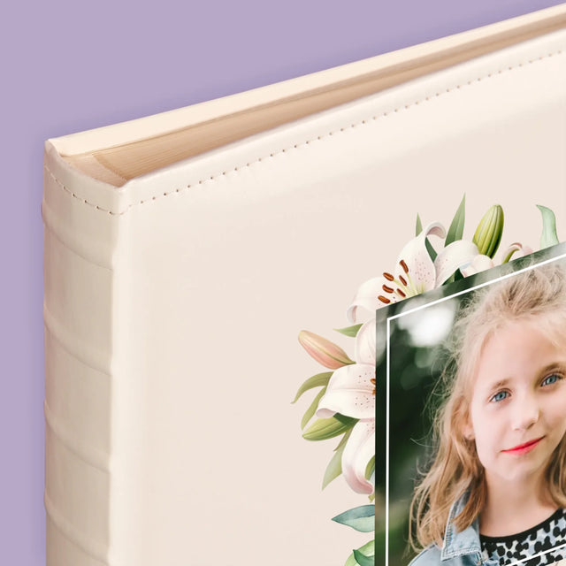 Zdjęcie i Podpis: Na Pamiątkę Pierwszej Komunii - Album Na Zdjęcia