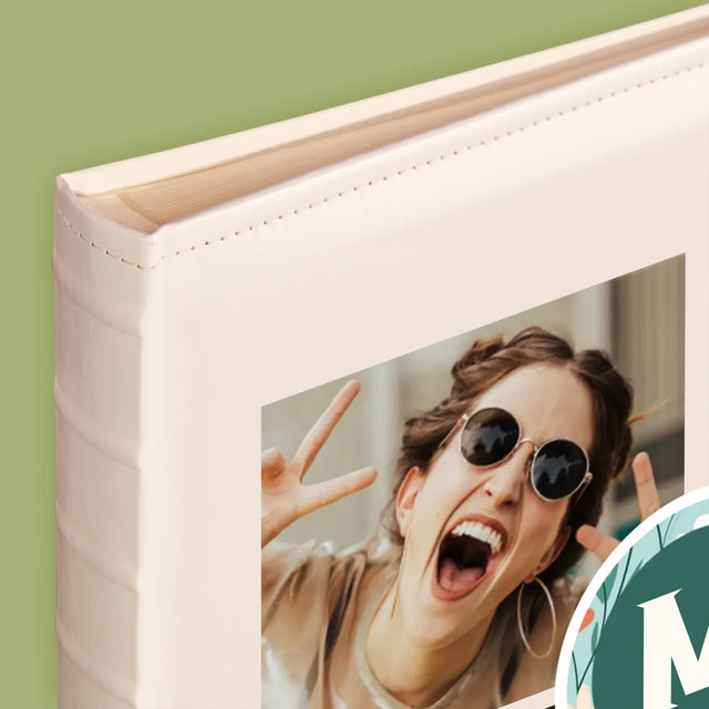 Fotokolaż: Kwiecisty Monogram - Album Na Zdjęcia