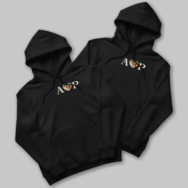 Zdjęcie I Podpis: Wasze Inicjały Z Sercem - Bluzy Dla Par