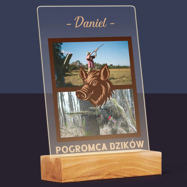 Fotokolaż: Pogromca Dzików - Wydruk Na Szkle Akrylowym