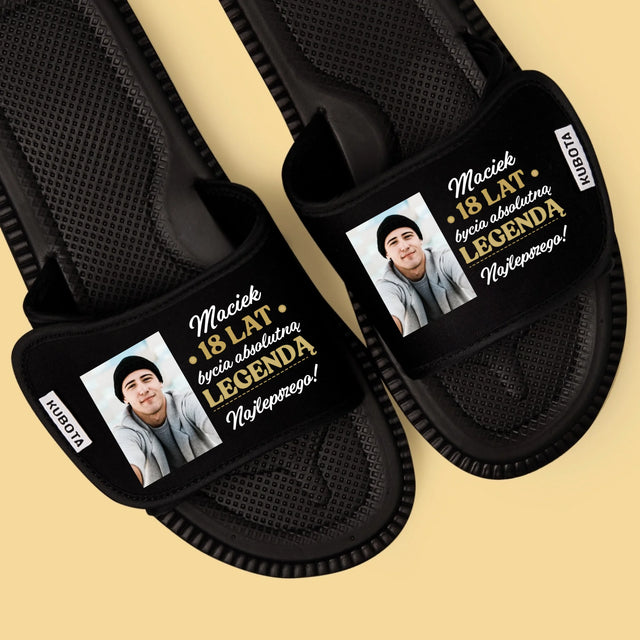 Fotokolaż: 18 Lat Bycia Legendą - Klapki Kubota