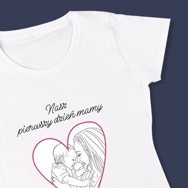 Zdjęcie i Podpis: Lineart Pierwszy Dzień Mamy - Koszulka Damska z Nadrukiem