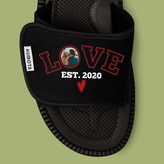 Zdjęcie i Podpis: Love Established - Klapki Kubota