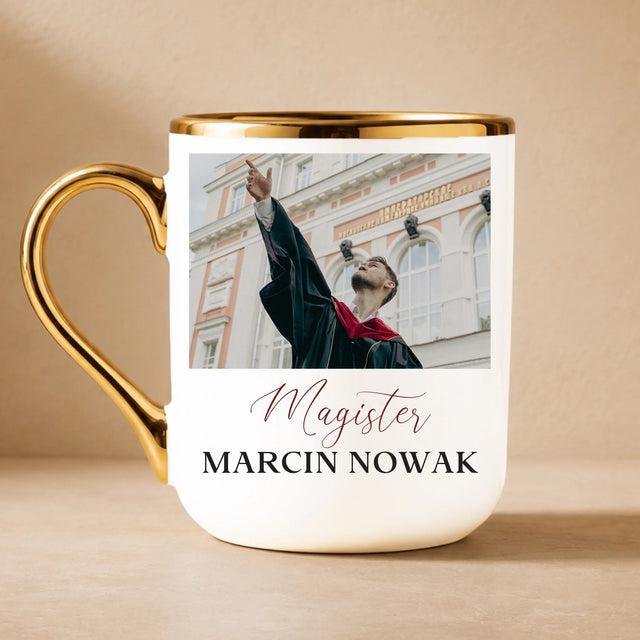 Fotokolaż: Magister - Kubek Ceramiczny ze Złotym Rantem